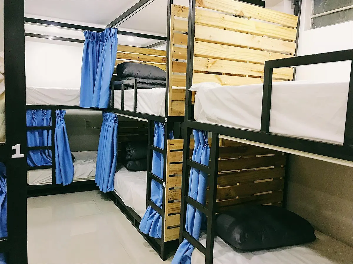 Toto Hostel Da Nang 0*,